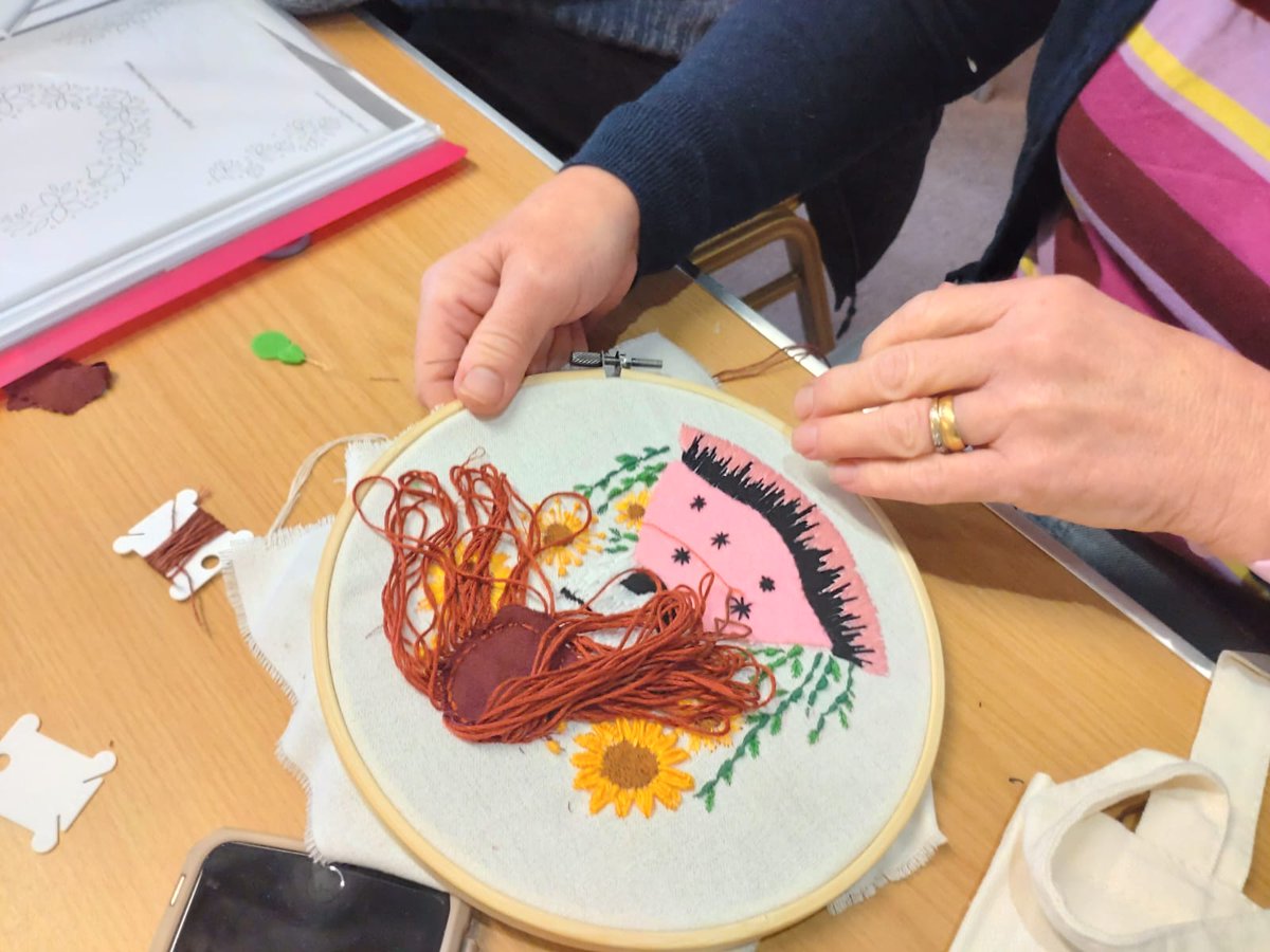 HistoricStaffs's tweet image. We had a great time during our Autumn Embroidery workshop over the weekend...🍂

What the group creates is always inspirational...stay tuned to social media this week to see their final creations!  🧵🪡

#autumnvibes #embroiderydesign