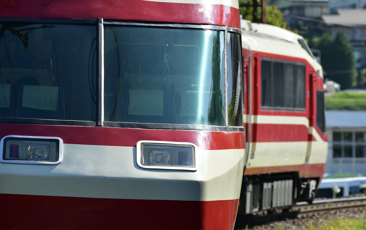 S_pulse_S's tweet image. もう一つ。
旧成田エクスプレスと旧ロマンスカーが活躍する長野電鉄🍎
木造駅舎が多く残っていて味わい深い路線です🛤️

長野電鉄 湯田中〜上条、信濃竹原駅