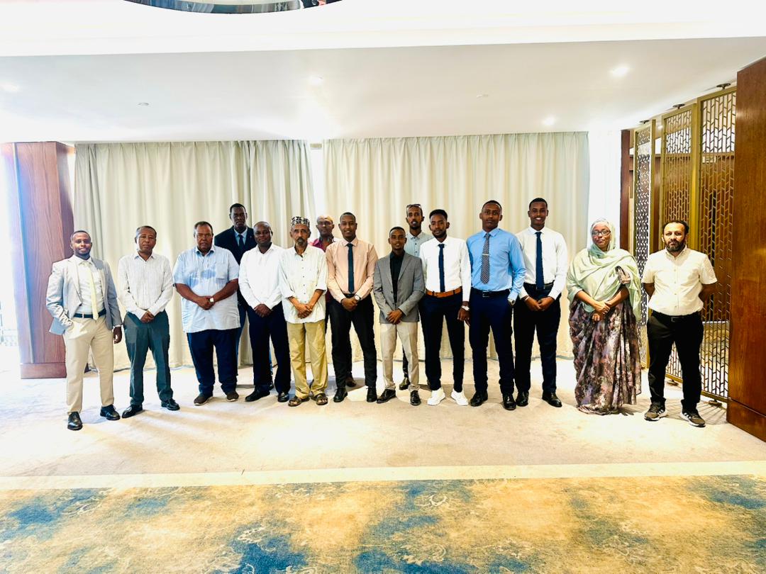 IGAD_CPALD's tweet image. 📍Djibouti, Djibouti City | 12-13 October 2025

📸Ongoing entrepreneurship pitching event convened under the EIDFR Project, implemented by @IGAD_CPALD and funded by @AfDB_Group.

Up to 20 youth-led startups shall be awarded a seed fund of $10,000 each.

#AfDB…