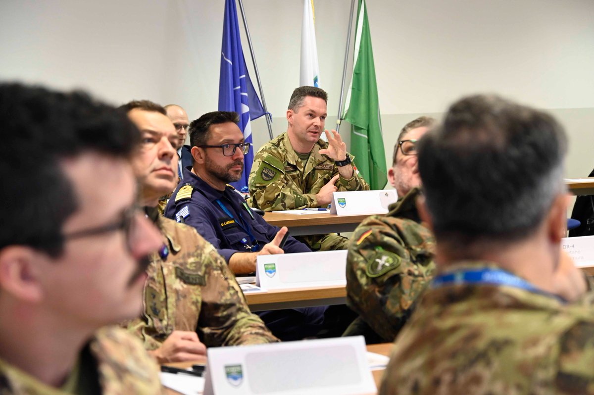 CimicMedia's tweet photo. 📸 2025: a real CIMIC year.
Civilians, military, shared experience.

🎯 2026? Almost here.

#CIMIC2025 #MNCG #TrainingThatMatters https://t.co/Eko644TLES