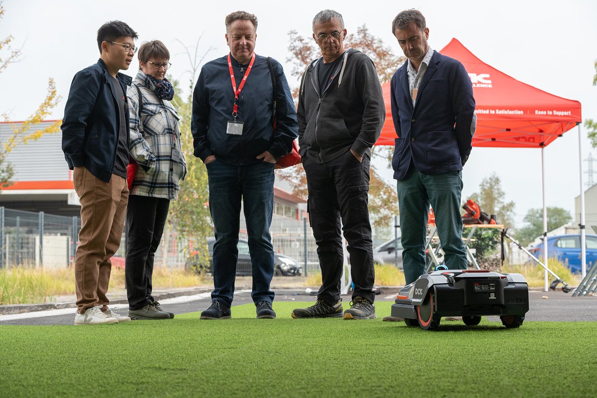 DCKTOOLS_EU's tweet photo. Ce mois-ci, nous avons organisé le DCK DAY avec notre partenaire BricodealTorro à Bordeaux !
Une journée d’échanges, de démonstrations et d’innovations, où les pros ont découvert nos nouveautés et un aperçu exclusif des produits 2026. 💪
#DCKTOOLS #BricodealTorro #DCKDAY https://t.co/zVHfnjuubB