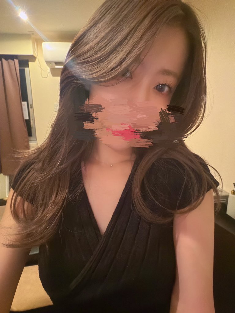 昨日はﾌﾘｰ様、N指名様
ご予約ありがとうございました🙌🏻💕
マッサージ褒めてくれて、
本当に嬉しいです🥹

本日20:00~02:00まで受付しております💌 ͗ ͗
癒されに来てね~🫧
#メンズエステ #メンエス #メンズエステ大阪 #メンズエステ日本橋