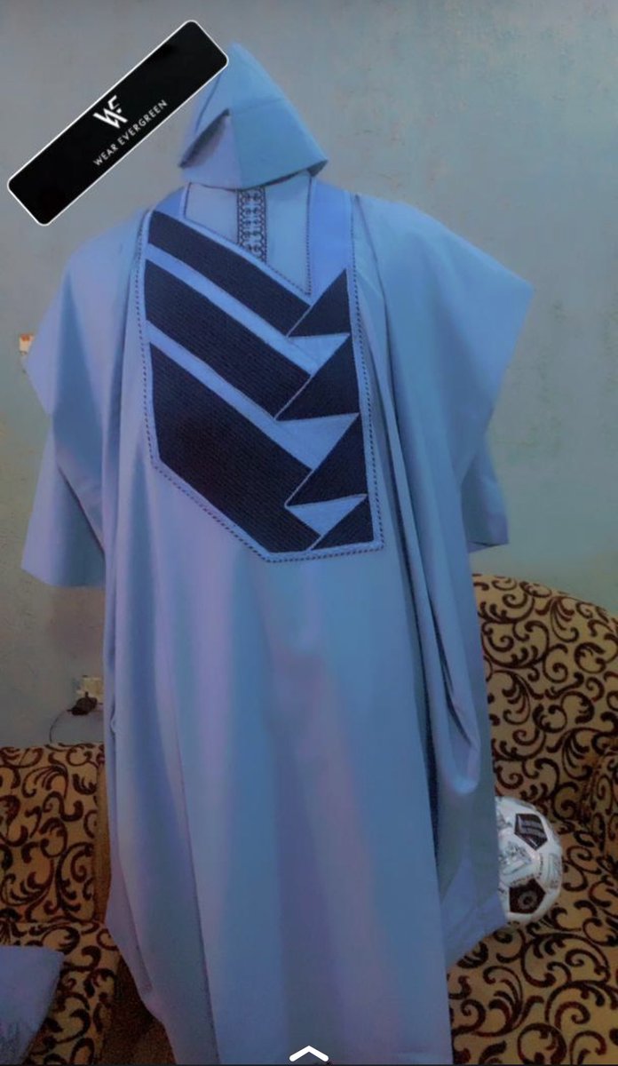 Skylolo93's tweet photo. @abazwhyllzz I’m a Fashion Designer. Some of my works below 👇 

Follow my business page please @WearEvergreen I promise to follow back 🙏❤️ https://t.co/aeqOyTiWQl