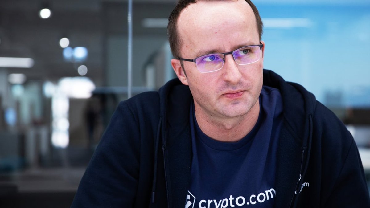 Crypto__Goku's tweet photo. 🚨 Le CEO de CryptoCom appelle les régulateurs à enquêter sur les exchanges après des liquidations de près de 20 milliards de dollars.

Selon lui, les régulateurs doivent déterminer si toutes les transactions étaient équitables, si les prix et les indices ont fonctionné correctement, si les plateformes ont délibérément ralenti les échanges.

Il a également pointé du doigt les possibles insiders et manipulations à l'intérieur même des exchanges crypto.