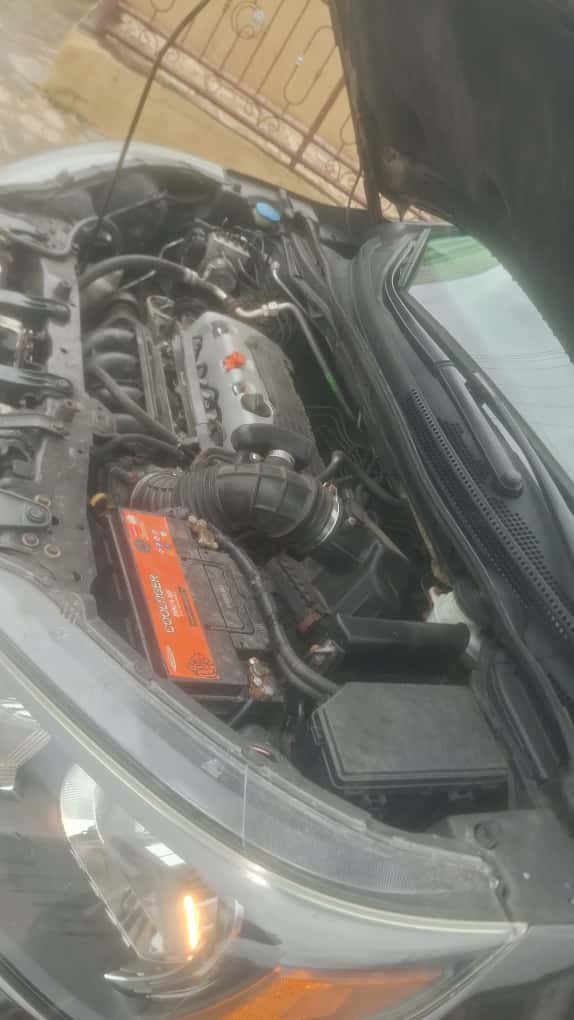 nerogemini's tweet photo. 🇺🇸Tokunbo Car
Model: Honda CR-V
Year:2015
Price: N20m

Powered by a 2.4-liter 4-cylinder i-VTEC engine producing 185 horsepower and paired with a continuously variable transmission (CVT) for smooth, efficient performance. It features front-wheel drive or optional all-wheel drive. https://t.co/dImtGKwkGU