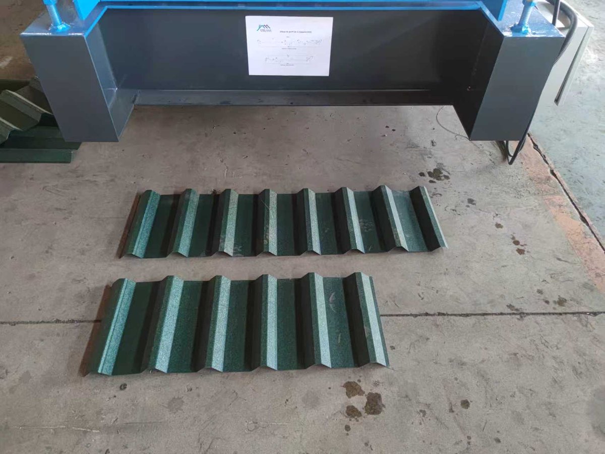 CecileSteelmama's tweet image. Steelmama R101 &amp;amp; R72 IBR Triple Layer Roll Forming Machine

Perfect for large-scale projects, ensuring efficiency and consistent quality.

📩 Contact us today:
WhatsApp: +8613315702602
Email: cecile@steelmama.com
Website: steelmama.com

#RollFormingMachine #IBRMachine