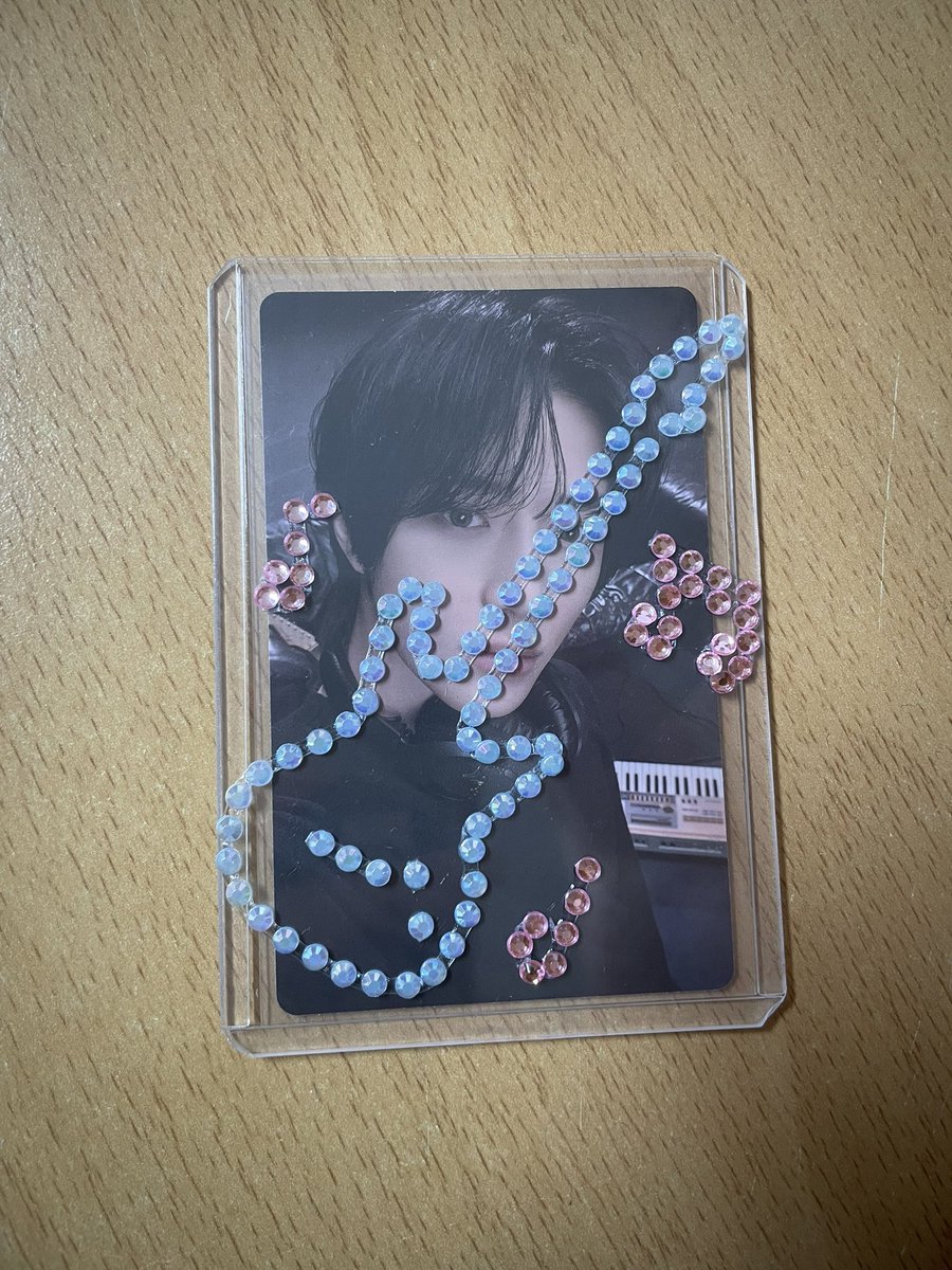 첫 비즈 탑꾸😆 너무 이뿌다🥺💗