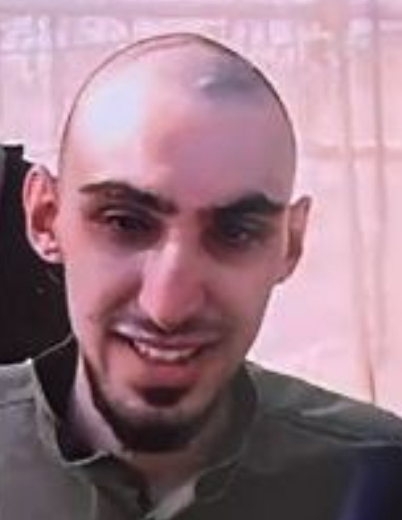 OliLondonTV's tweet image. Rom Braslavski before vs after Hamas captivity. 

The 21 year old endured a harrowing 738 days held captive in Gaza after being abducted at the Nova Festival. 

During the October 7th attack, Rom, who worked as a security guard, saved dozens of people lives until he was…