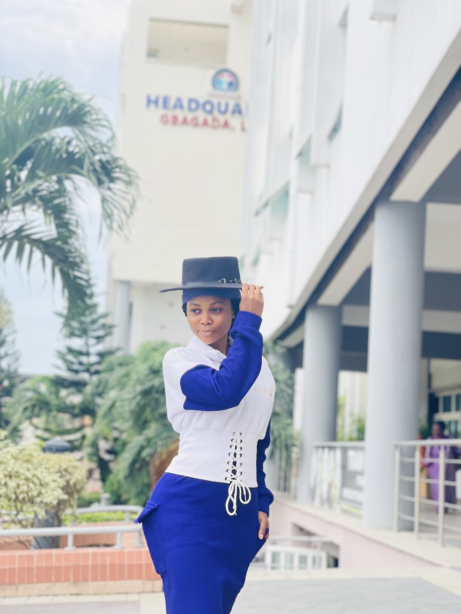 EneArry's tweet photo. Stepping into this new week with peace, grace, purpose, and poise. 💫🥰
Happy New Week to y’all ❤️💐
#newweek #newgrace https://t.co/udo4tkU4rt