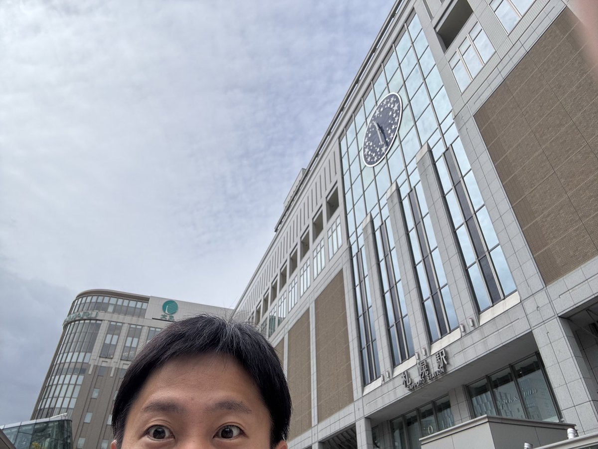 37elephant's tweet photo. 札幌クソ画角コレクション https://t.co/RsmbTVWXOK