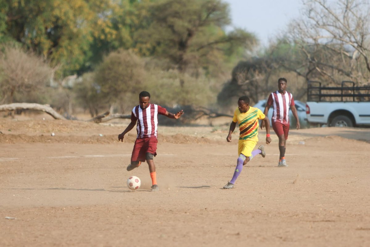 Sunday, 12 October 2025 | Musina Ward 02
The Siyanqoba weekend concluded on a high note with a spirited Siyanqoba Football Tournament held at Denstraat Open Ground.

ANC Provincial Secretary Vhamusanda Reuben Madadzhe, together with the Vhembe Regional Leadership led by Regional