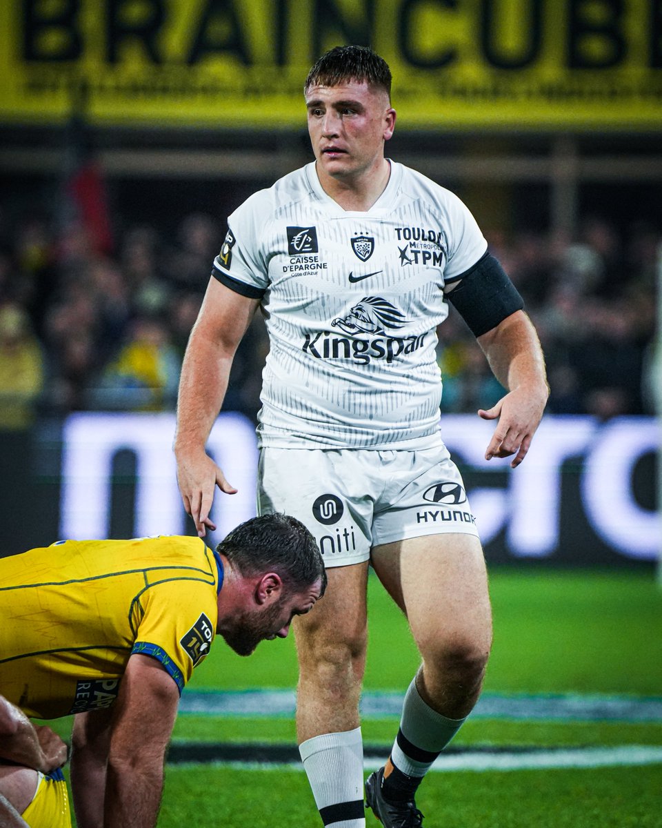 𝐌𝐢𝐧𝐨𝐭 𝐝𝐞𝐯𝐢𝐞𝐧𝐭 𝐠𝐫𝐚𝐧𝐝 👶🔴⚫️

Félicitations à notre jeune pilier, Léo Ametlla, qui a fait sa première apparition en pro ce week-end 👏😍

#ParceQueToulon