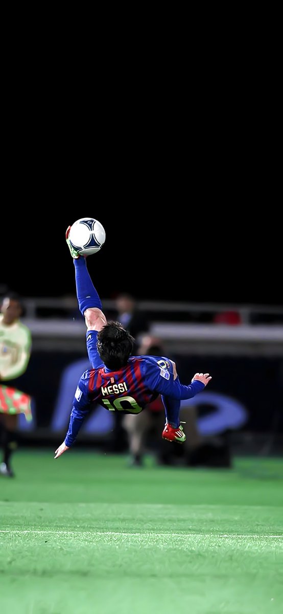 Messi4KWall's tweet photo. Defying gravity, rewriting history. 🔥
#Messi doesn’t just play football - he paints magic in mid-air. ⚽

📲 Download this 4K wallpaper and bring that GOAT energy to your screen (link in bio) 🔥

👉 Follow @Messi4KWall for daily 4K drops of pure Messi greatness.

#LionelMessi https://t.co/zpw6UGtNhL