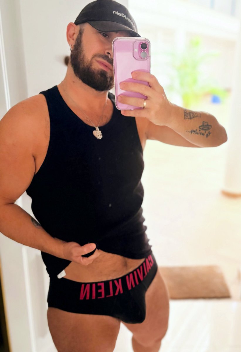 Jfcorj's tweet image. Lunes festivo y se trabaja 😮‍💨 #BuenosDías