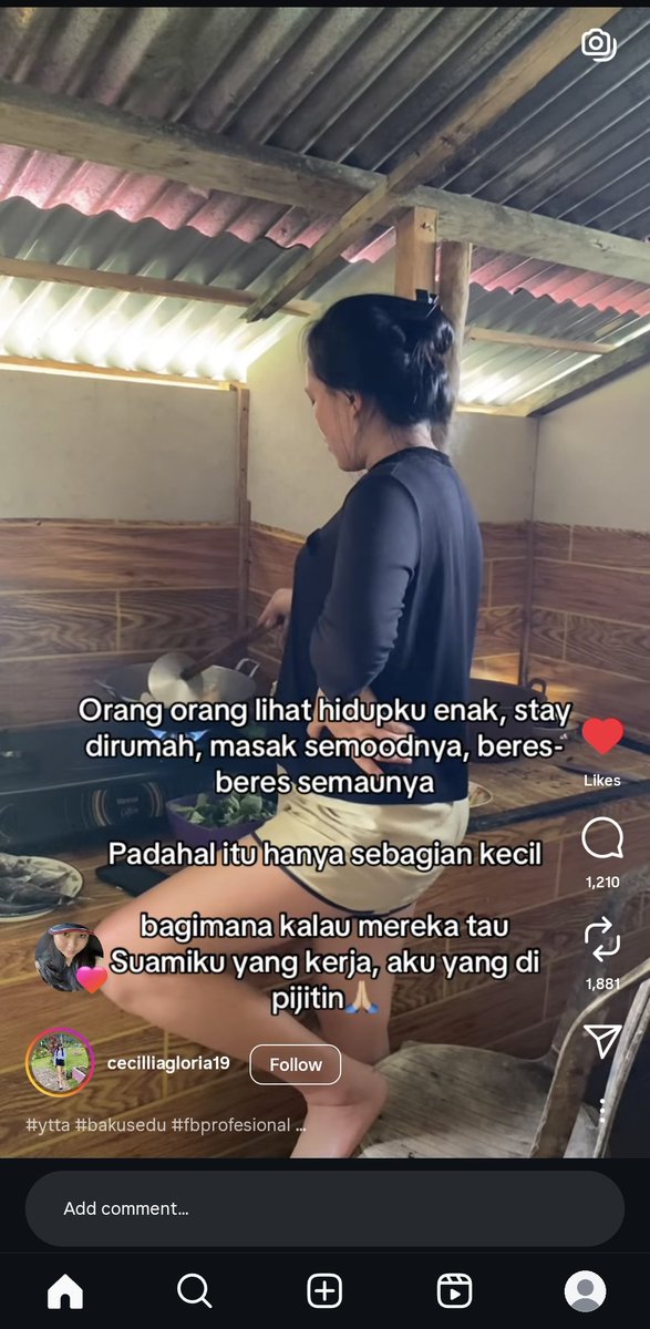 hazelnutmillc's tweet image. Asli wkwkwk suami yg kerja, tp yg sebelum tidur dipijetin siapa? Tentu saja SAYA😌