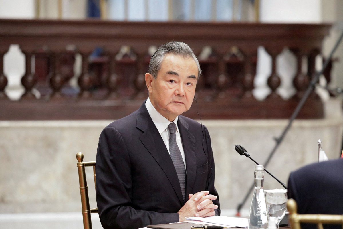 🚨 INVESTING : "Il commercio globale affronta crescenti incertezze e difficoltà, avverte Wang della Cina"