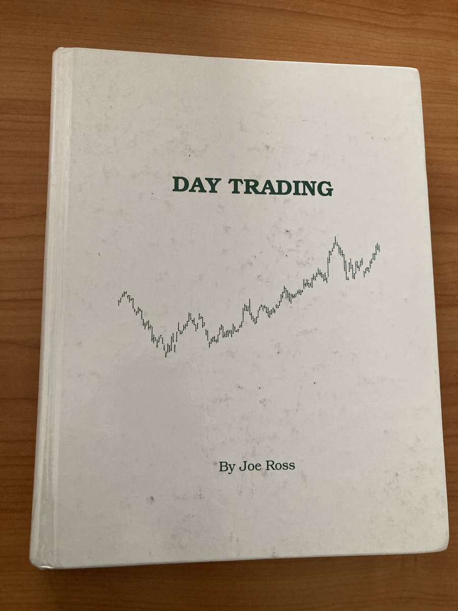 andrematic81's tweet photo. Bought an old must-have book 👍
#joeross https://t.co/bqxrnPbwD2