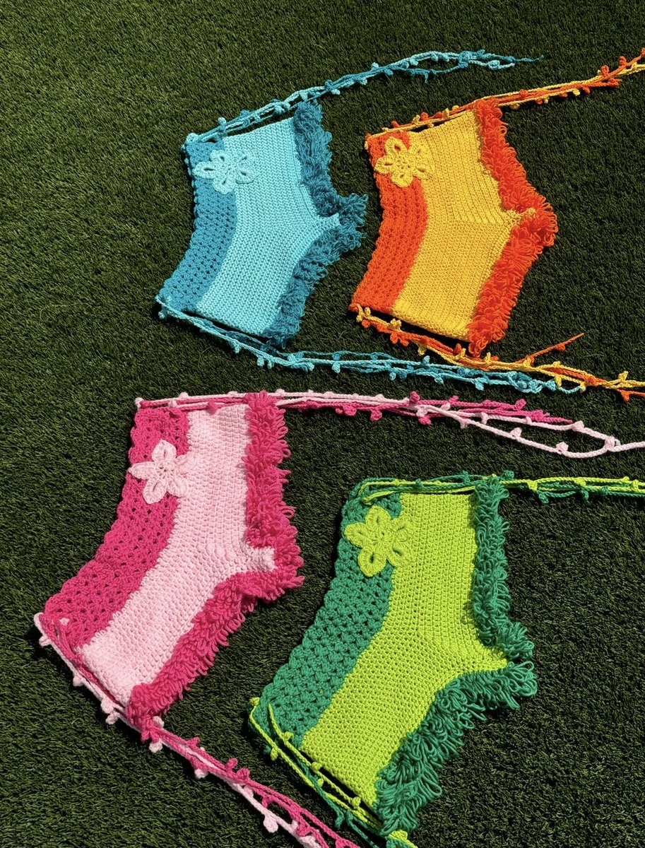 It’s another beautiful day for crochet beautiful peoples 
Top of the morning to you ❤️