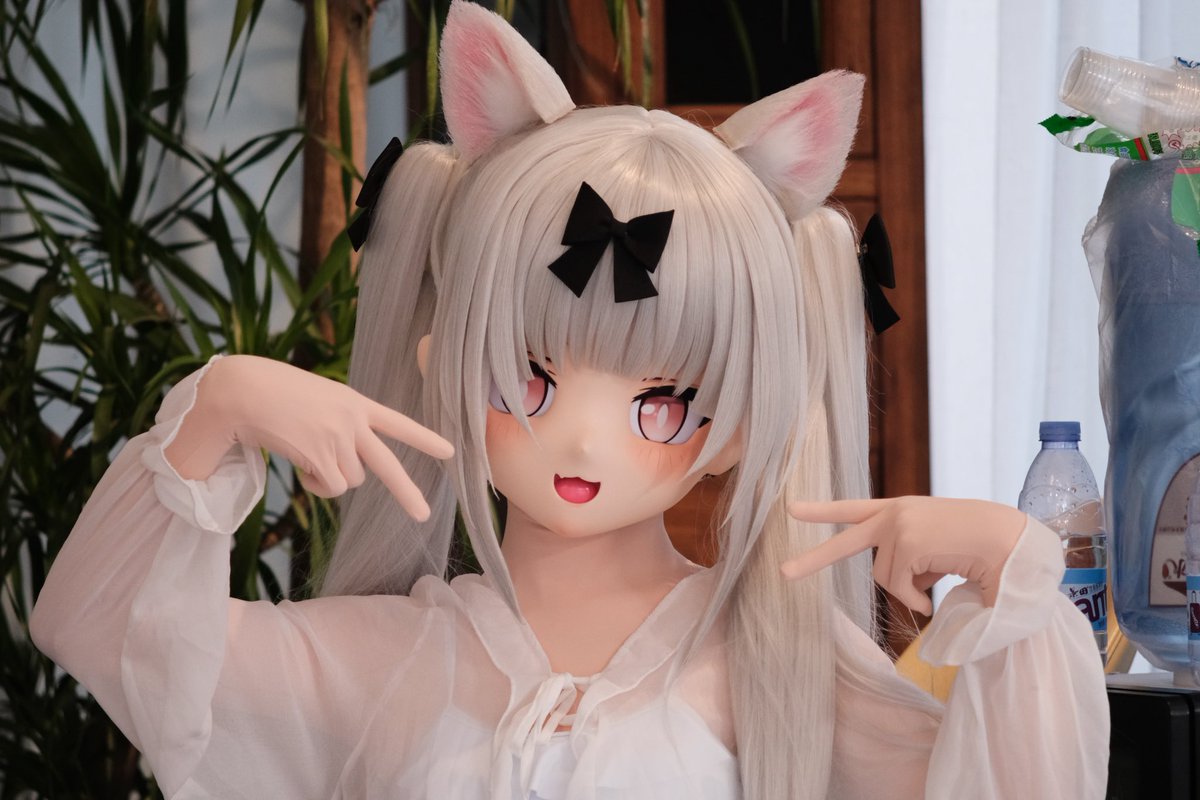 猫儿这个乖巧
📷：<a href="/Nyatisss/">Nyatis</a> 
#kigurumi #アズールレーン #雪風
