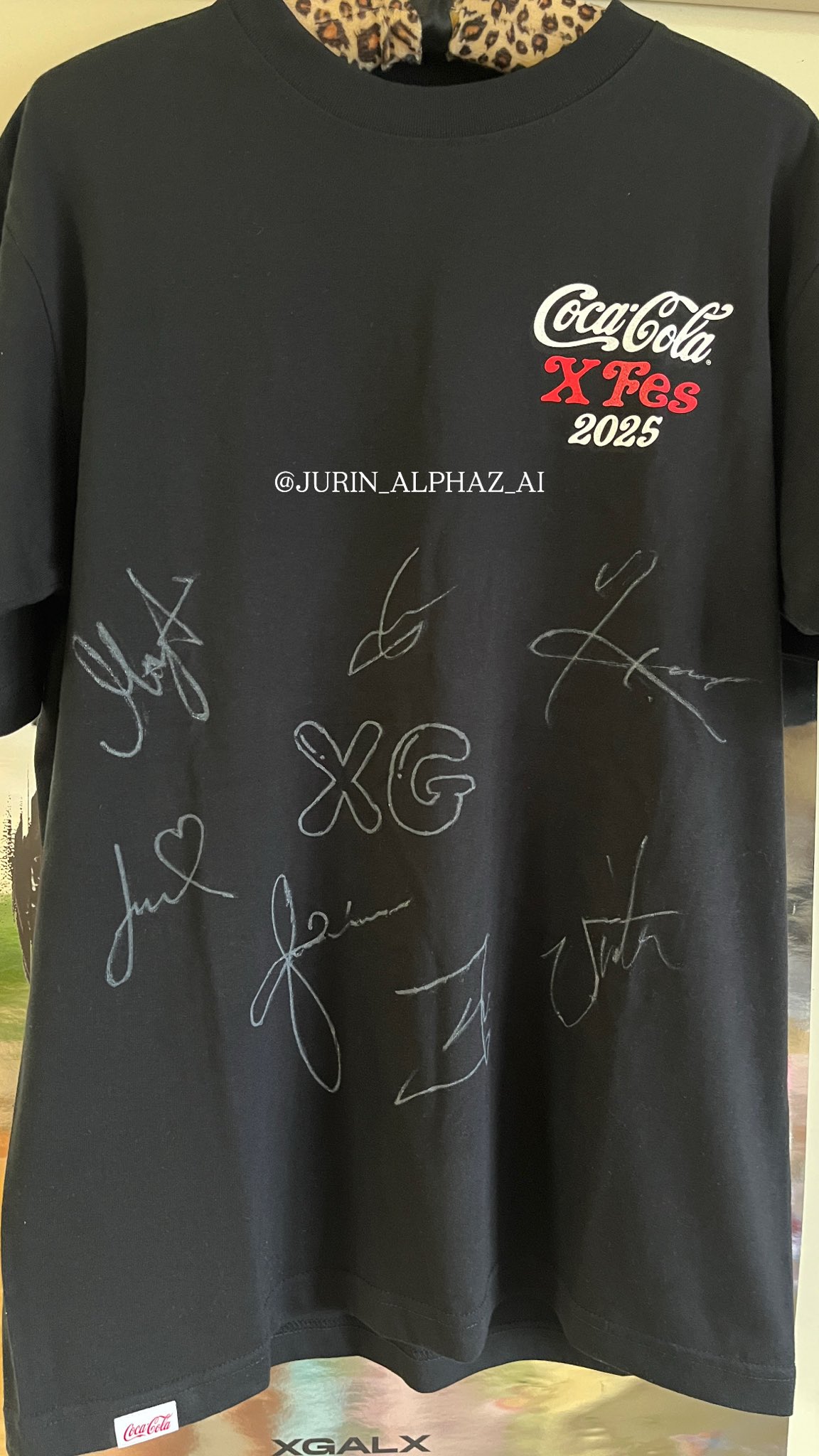 XG JURIA サイン　入り団扇 Amazon.co.jp: KCON2023 XGジュリン 直筆サイン入りうちわ