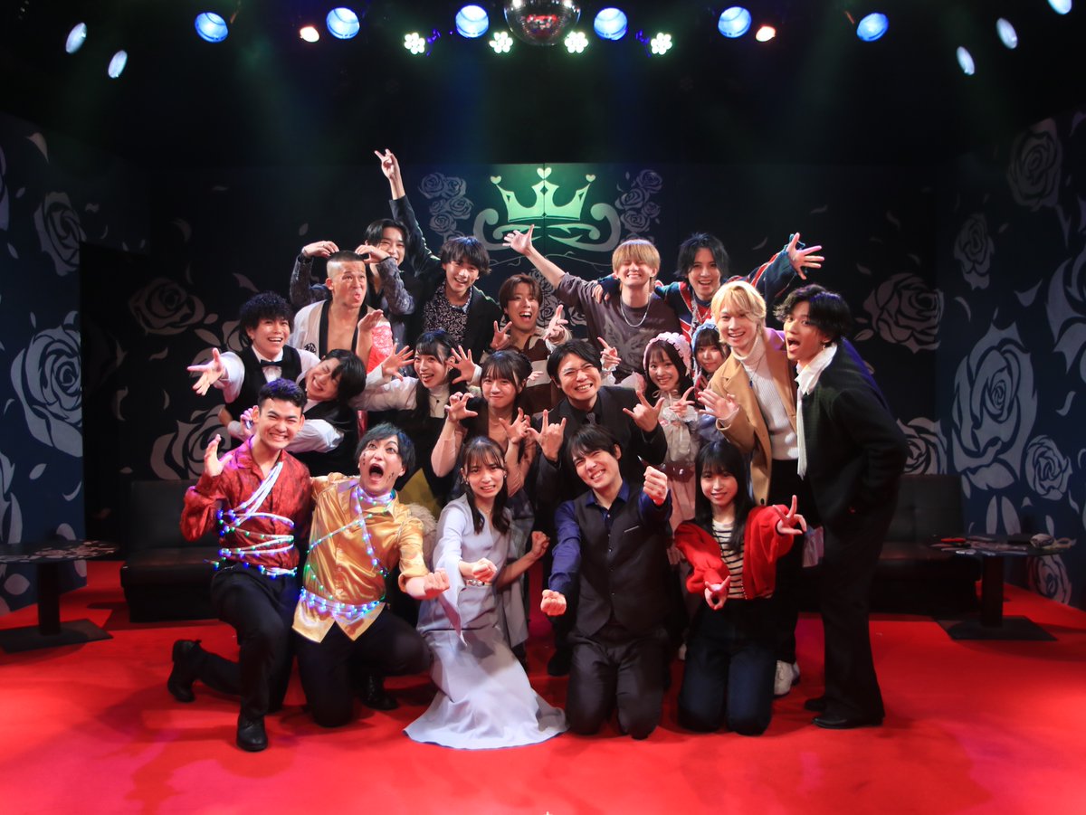 #ビタナイ2025 無事全公演終演いたしました‼️
本当に沢山のお客様に見守られ、笑って頂き、幸せな空間でした🎶

これにてラブ本店は一時閉店です😭

また歌舞伎町(高島平)でお会いしましょう‼️
次は #シュガナイ2025 でお会いしましょう🥂✨