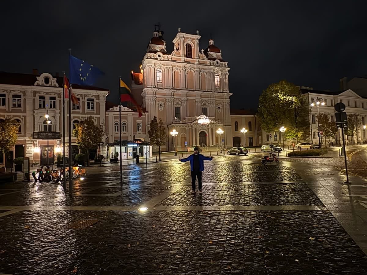 dpearsoncfc's tweet image. Vilnius was a class night out. 
On to Riga we go.
Follow England away 🏴
