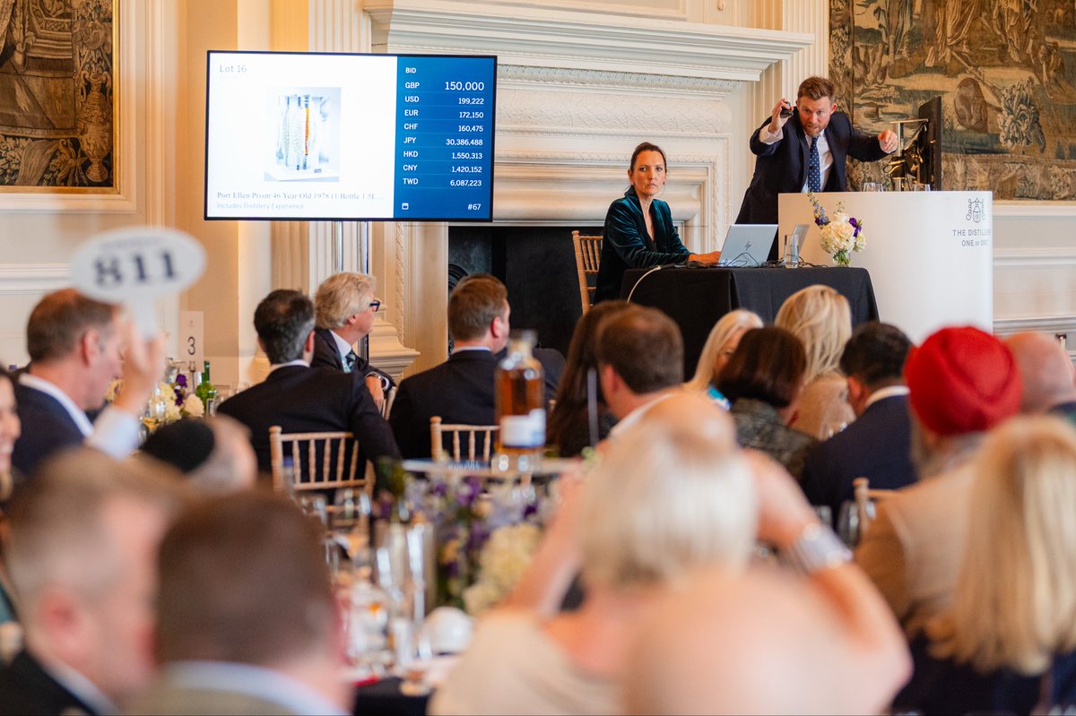 ewangunn's tweet photo. Last week at Hopetoun House, Scotland, Port Ellen Prism was sold at The Distillers One of One Auction with Sotheby’s for £300,000 (£375,000 with Sotheby’s buyer’s premium), helping raise a total of £2.9 million for the Youth Action Fund.

#iwork4portellen #portellen #diageo https://t.co/7qU23IsOAh