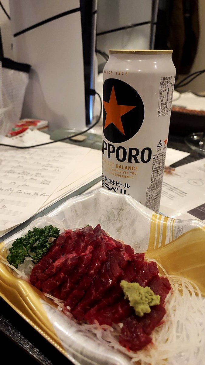HenchiQQ's tweet photo. クジラが食べれる(*´﹃｀*) https://t.co/BgnrjQxQc0
