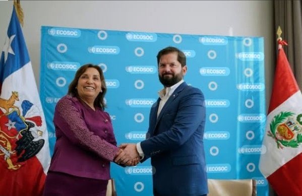 PapiTruli's tweet image. La misma estirpe de golpistas