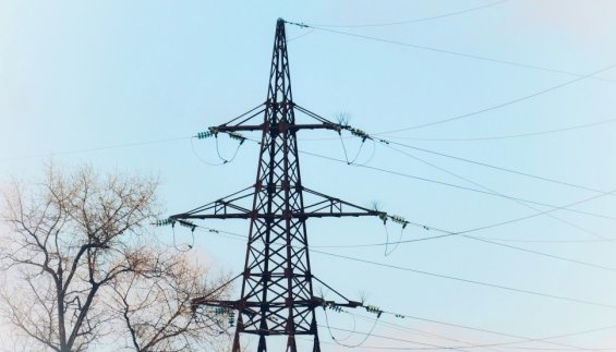DispatchDnipro's tweet image. Ukraine is implementing emergency power outages in seven regions, with the outage in Zaporizhia limited to the industrial sector, and hourly schedules in the Chernihiv region. #Ukraine