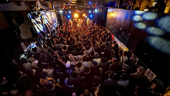 In the venue media image