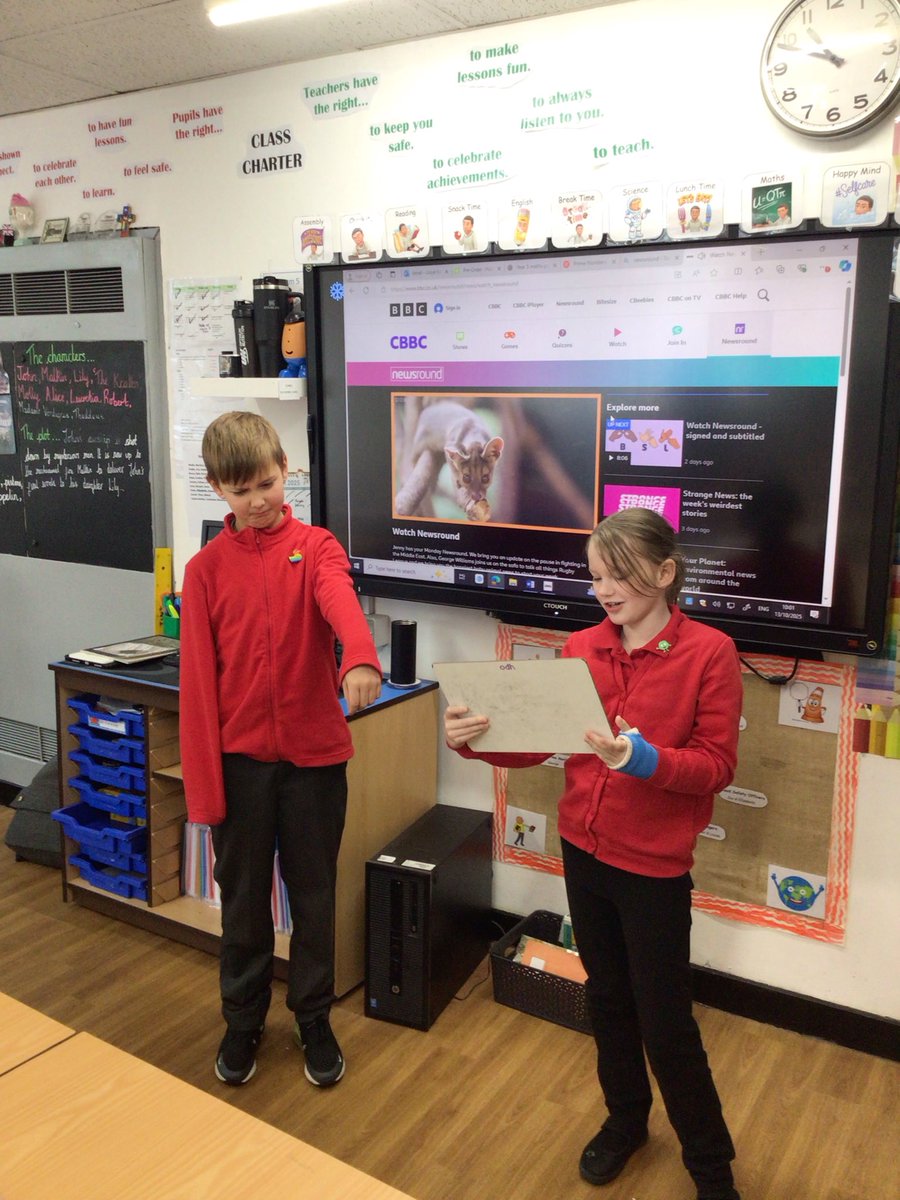 HMillSchool's tweet photo. T5 are acting out their fronted adverbials using freeze frames in English today! #FiveToThrive https://t.co/wFwvtWrA4z