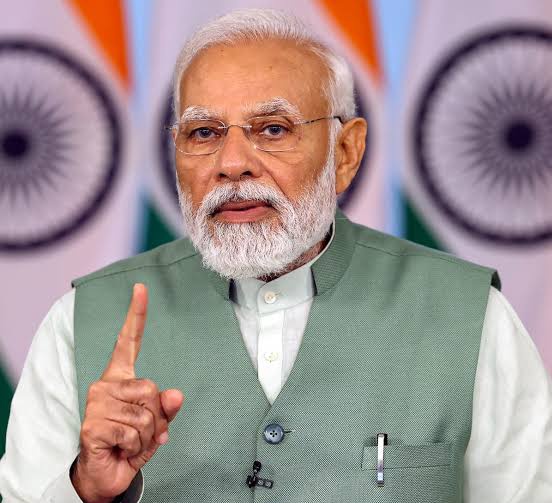 __Amoxicillin_'s tweet image. 95% Petrol + 5% Ethanol = ₹102
80% Petrol + 20% Ethanol = ₹102
Truly a masterstroke on taxpayers.