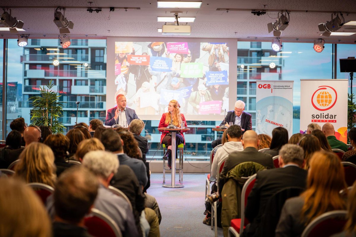 FES_FoW's tweet image. Good jobs mean more than a paycheck! 
At #WorldDayForDecentWork in Vienna, we discussed the roadmap for quality jobs. 
#Europe thrives when work is fair, empowering, and sustainable. Grateful to @ETUC_CES for leading this crucial dialogue! #FutureOfWork #FairJobs