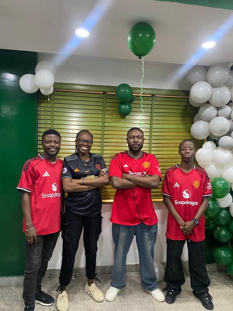 fund_managers's tweet photo. Happy New Week! 
Here’s a look back at the moments that made our Customer Service Week special!

#happynewweek #financialgoals #wealthbuilding #newweek #monday #invest #investment #fundmanagers #assetmanagers #customerweek #october #happycustomerserviceweek #fundmanagersinlagos https://t.co/EtLrCdlQog