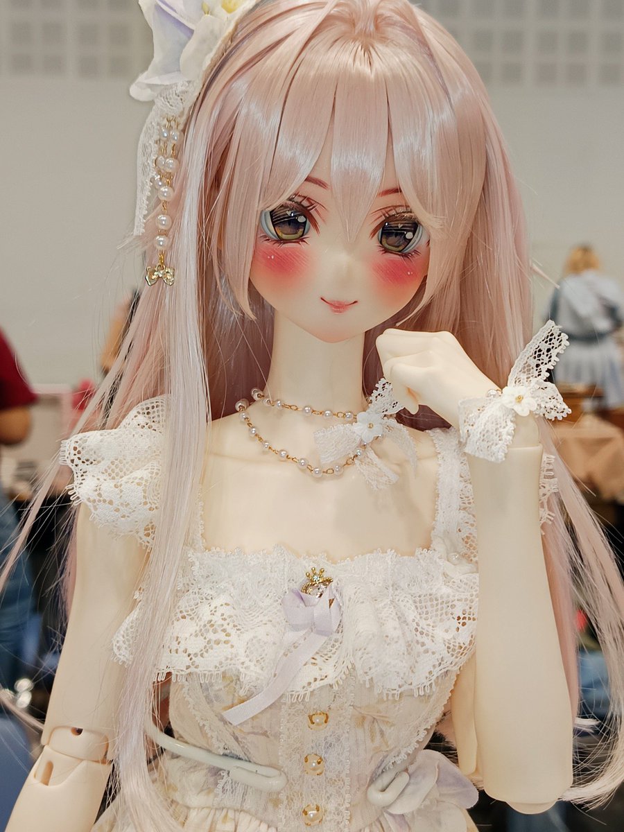 Thank you my customer for bring my girl to new home   from Missyoudoll event ☺️
#MJD #BJD #dollfaceup #BJDfaceup #MJDfaceup #dollmakeup #BJDmakeup #MJDmakeup