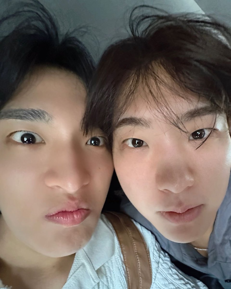 silly kyeomie and hoshi 😊