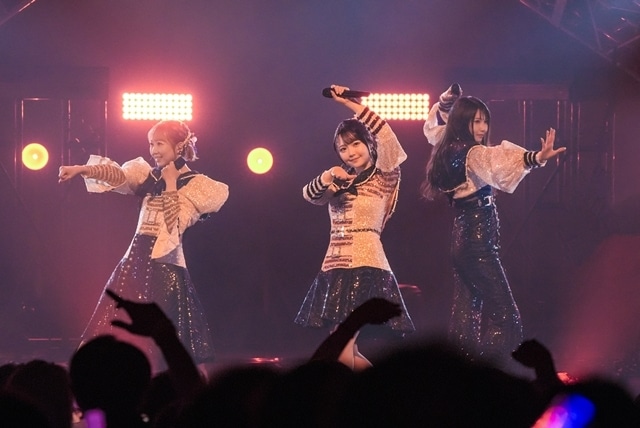 #TrySail の10周年全国ツアー「LAWSON presents TrySail 10th Anniversary Tour 2025 “BestSail”」完走！

パシフィコ横浜で開催された追加公演の公式レポート到着（写真7枚）

#麻倉もも
#雨宮天
#夏川椎菜
#BestSail

animatetimes.com/news/details.p…