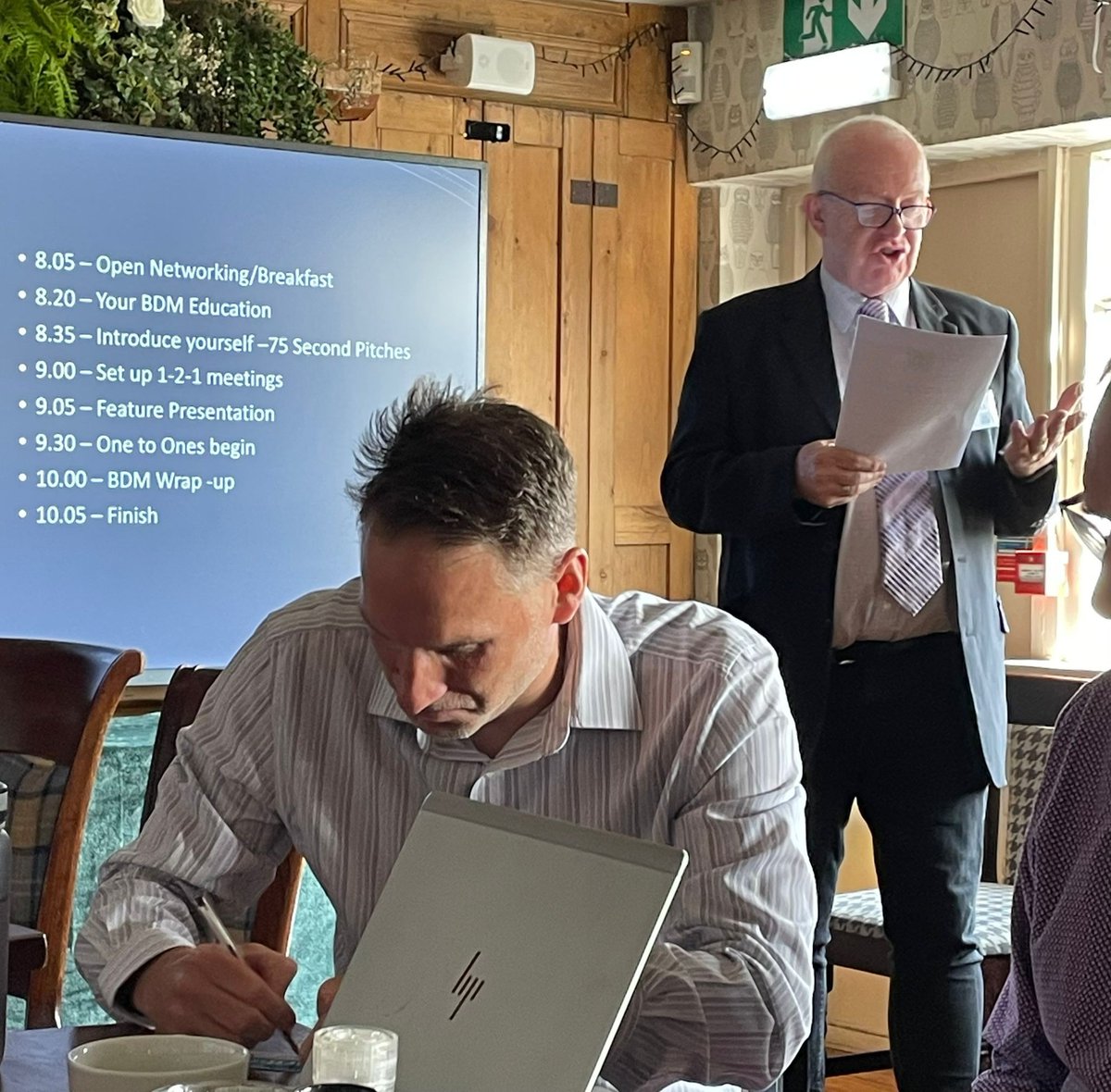 Mark_Northall's tweet image. Create Once. Use Everywhere.
One strong idea can be turned into a blog, video, graphic, reel, or carousel.
Want help turning one piece of content into five (or even more)? Let’s chat.
#ContentRepurposing #MarketingEfficiency #smartcontentstrategy #SocialMediaMarketingTips