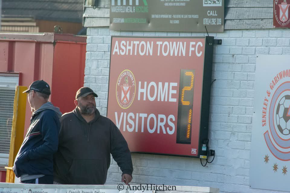 ashtontownfc's tweet photo. ๐ธ The photos are in from Saturdayโs brilliant 2-1 win over @Steetonfc โ a huge three points that sees Town move up to 3rd in the league!
@ClickHappens
#UpTheTown #AshtonTownFC #TownIsRed https://t.co/ijDjcdNzPB