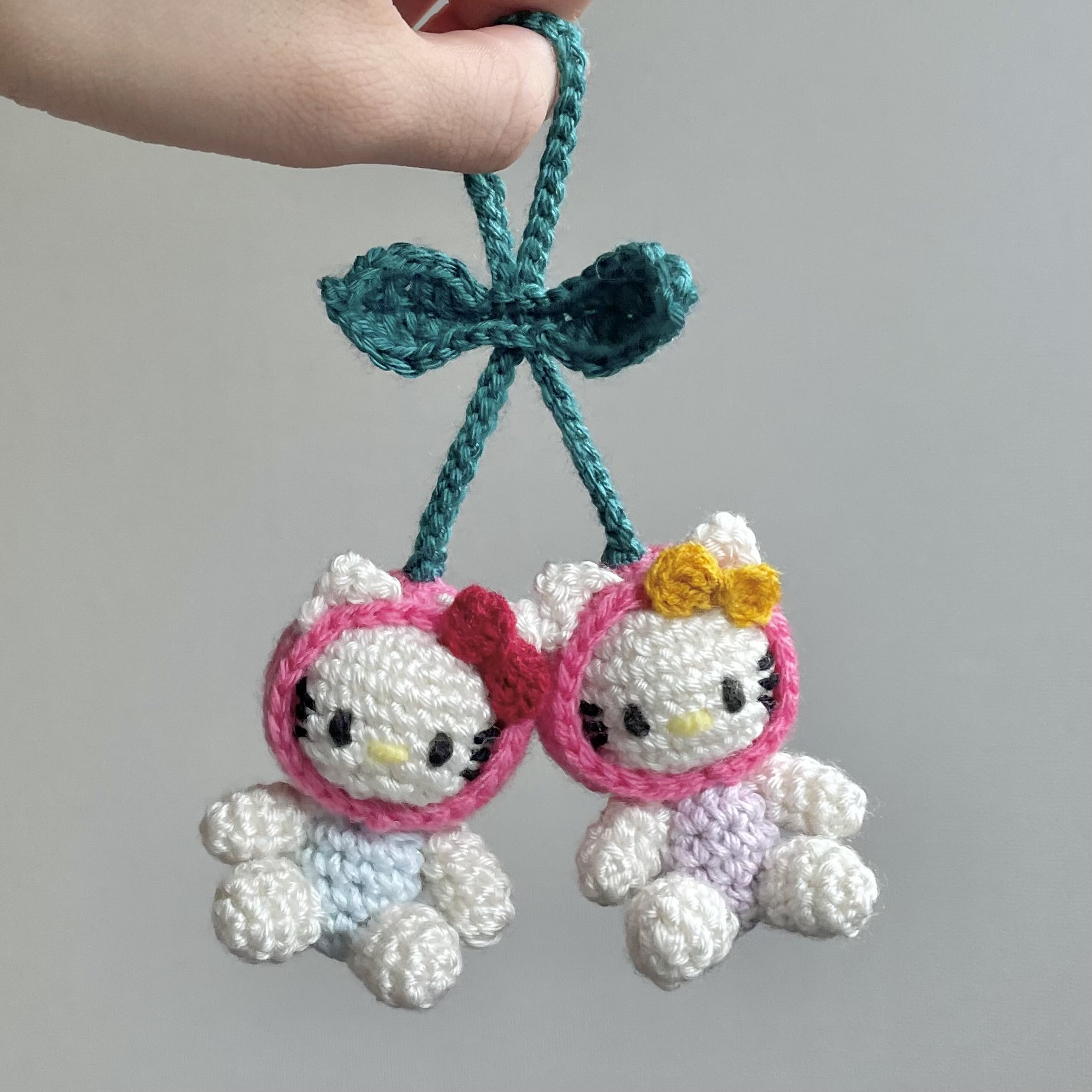 1998年 当時物 古着 さくらんぼ キティーちゃん かぎ編みニットブランケット 1998年 当時物 古着 さくらんぼ キティーちゃん かぎ編みニット