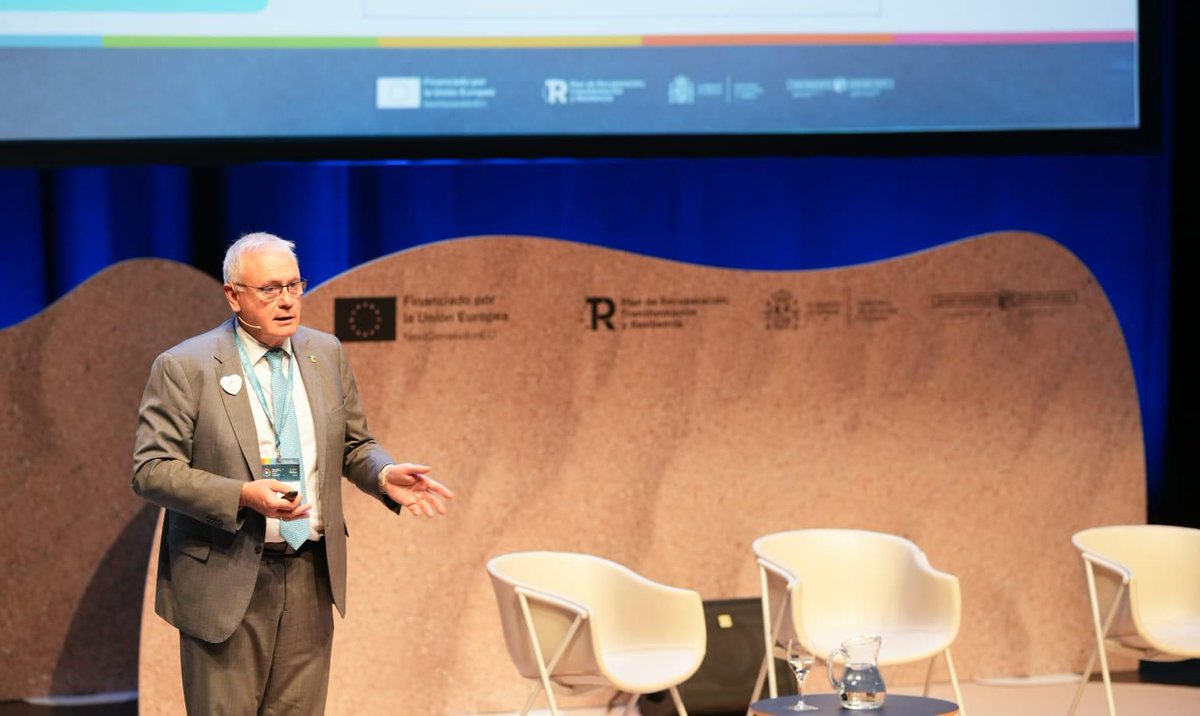 <a href="/JHurtadoGV/">Javier Hurtado</a> <a href="/Japreciados/">Jose Angel Preciados</a> <a href="/ILUNIONHotels/">ILUNION Hotels</a> 🔹Daniel Solanak, <a href="/Basquetour_eus/">Basquetour</a>-eko zuzendariak Euskadiko Turismoaren Kode Etikoa aurkeztu du. Dagoeneko 850 erakundek baino gehiagok bat egin dute NBE-k babestutako proiektu honekin. 

✔️Konpromiso kolektiboa turismo arduratsuago, inklusiboago eta iraunkorrago baterantz