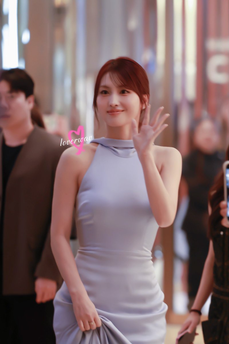 loverwav00's tweet photo. 251013

#AMAFFIxMOMO #AmaffiPerfumeHouse 
#MOMO  #TWICE @JYPETWICE https://t.co/YIJFkBmJNH