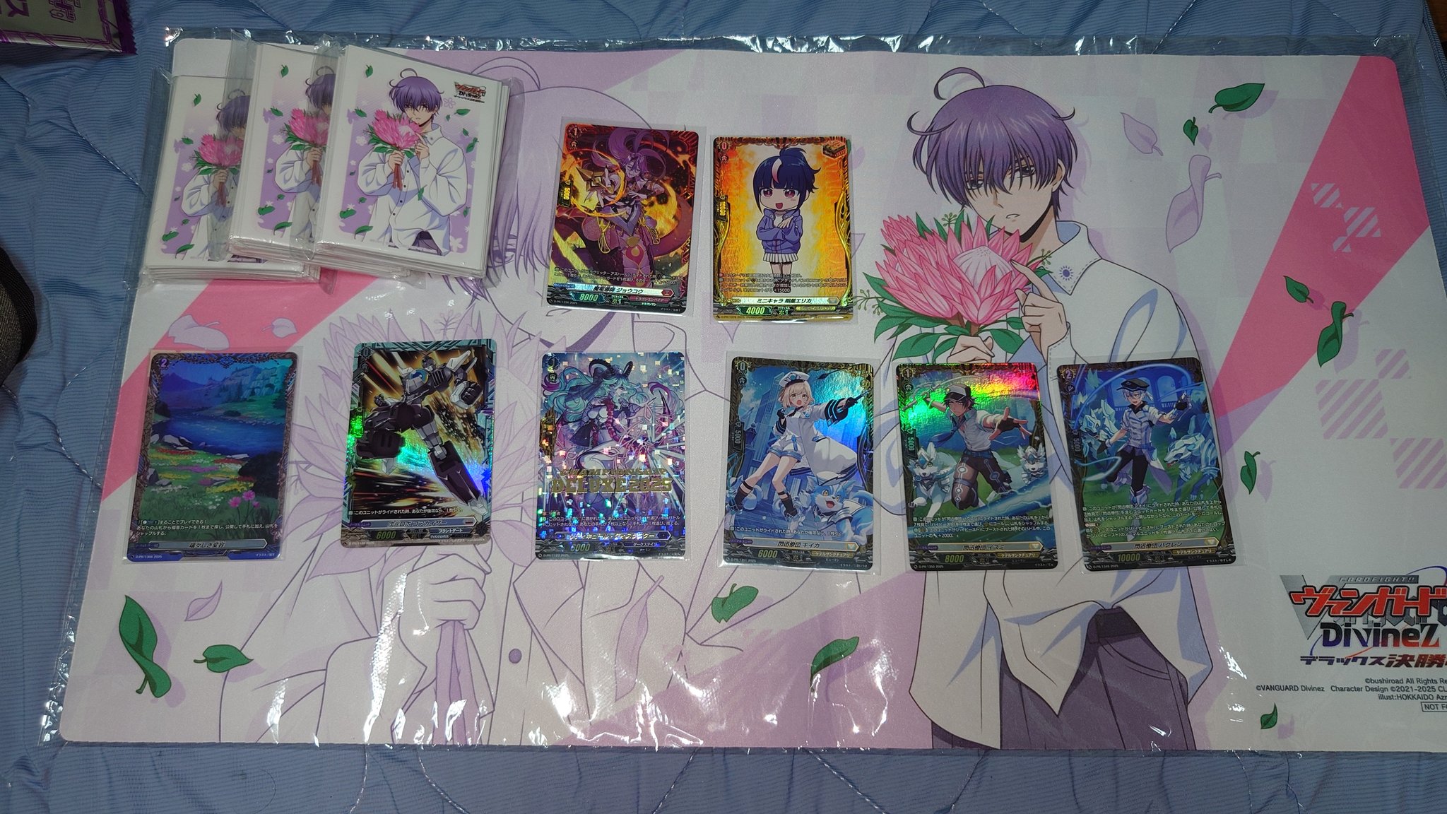 ヴァンガード　東京WGPプレイマット　廻間ミチル　スリーブ付き ヴァンガード 東京WGPプレイマット 廻間ミチル