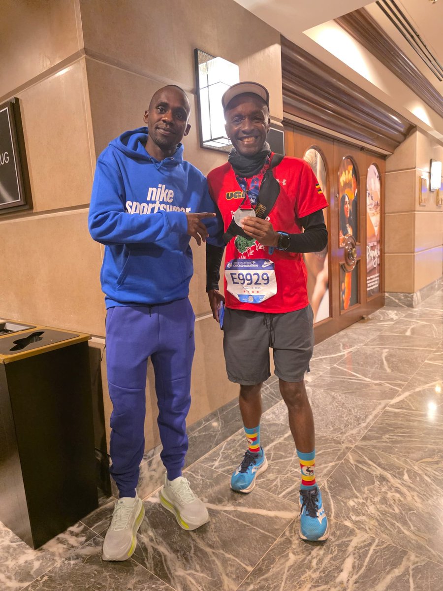 What a day in Chicago.  First Major 3:09. PB Thanks alot <a href="/gutsybunch/">Gutsy Run. Live. Laugh.</a> <a href="/teammatooke/">TeamMatooke</a>