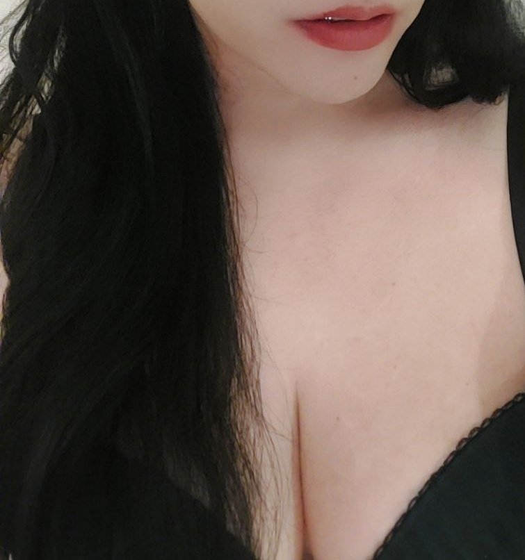 Ms_Mel1sha08's tweet photo. Jadwal konsel Melissa yaa :
* 14-15 October : BSD
* 16-17 October : Tebet
* 21-24 : Kemayoran
**After office hour ( start jam 18 ) hanya 1 slot ( min 2 jam ) ....*** 
Thenkkiuuuu https://t.co/3fbv1Mo2Co
