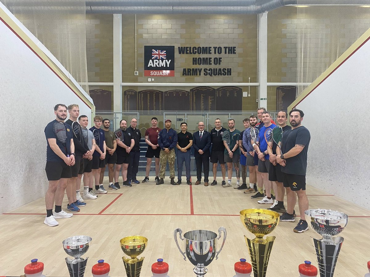 ArmySquash tweet media