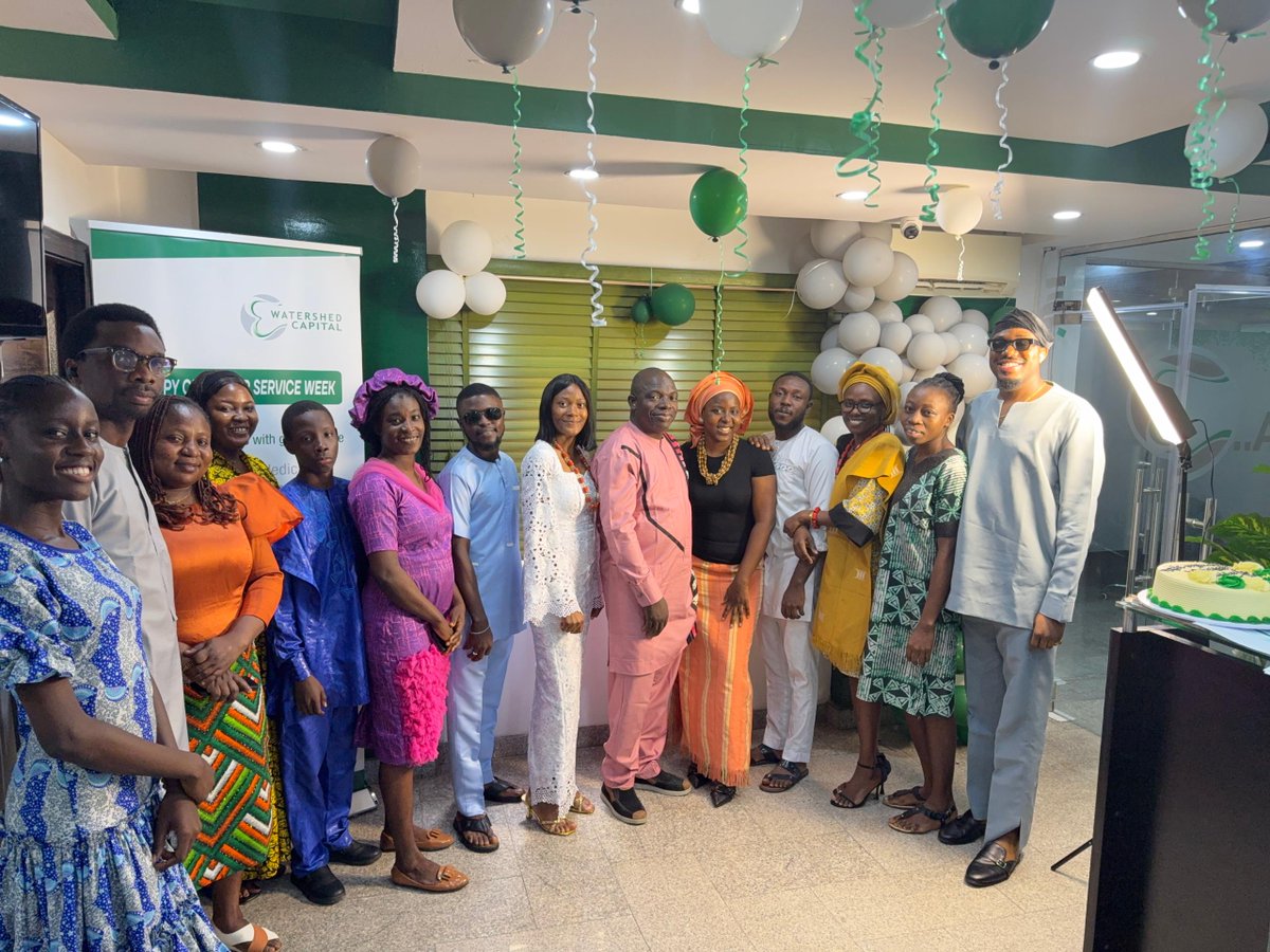 WatershedCapit1's tweet photo. Happy New Week!
Here’s a look back at the moments that made our Customer Service Week special!
#FinancialWisdom #MotivationMonday #FinancialGoals #newweeknewgoals #happynewweek #finance #watershedcapitallimited #Financialadvisory #monday #financialadvisoryfirminlagos #financialad https://t.co/Bzp38Zr5S7