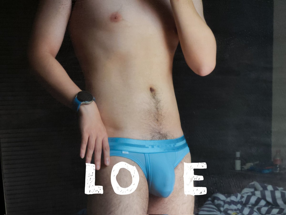 約翰略濃 tweet media