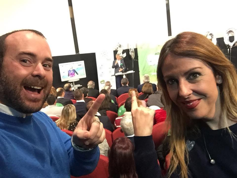 Lolo Páez (@lolo_paez) on Twitter photo Es un orgullo formar parte de <a href="/adirecto/">Andalucía Directo ❎</a>, el programa más longevo de la televisión en España que hoy cumple 7000 emisiones. A por 7000 más 💪🏻 #AD7000 Es un orgullo formar parte de <a href="/adirecto/">Andalucía Directo ❎</a>, el programa más longevo de la televisión en España que hoy cumple 7000 emisiones. A por 7000 más 💪🏻 #AD7000